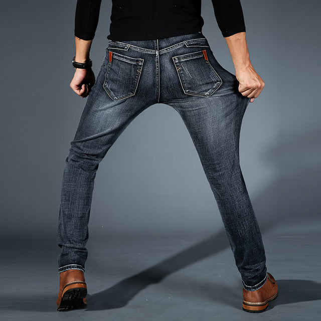 OWEN™ – JEANS O CHARAKTERZE