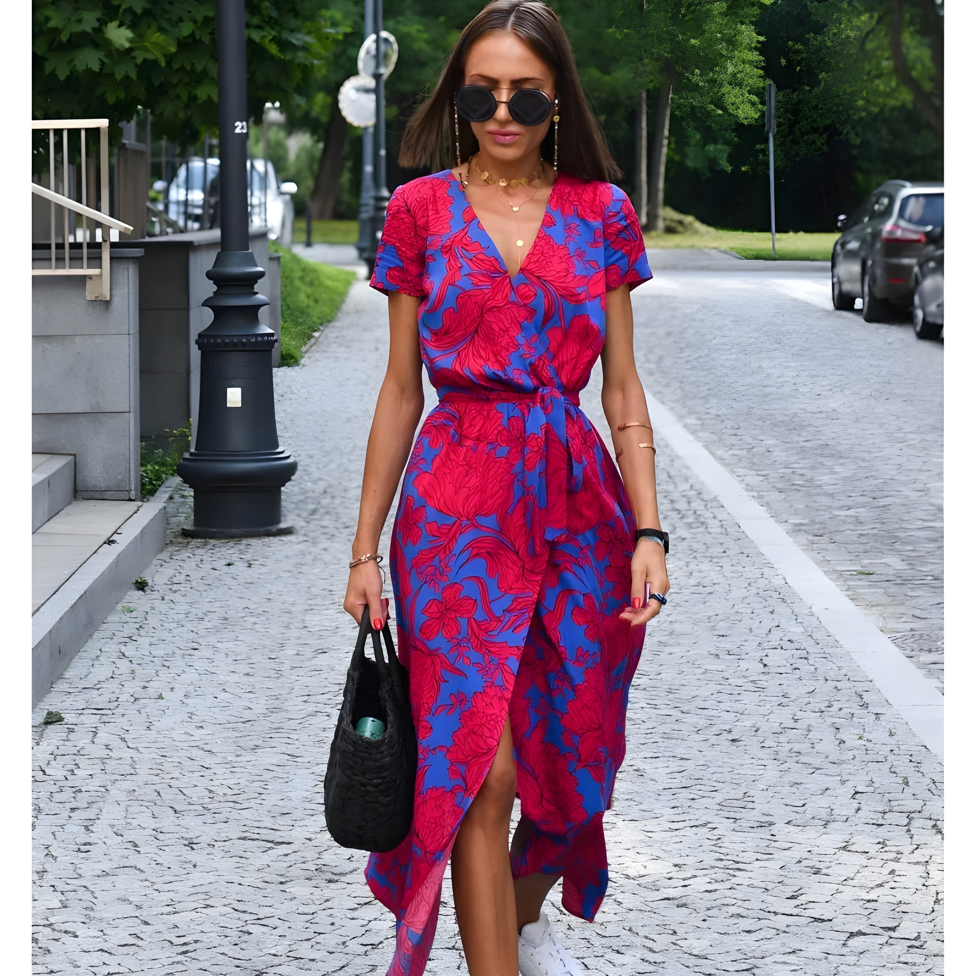 Elira – Zwiewna i elegancka sukienka na każdą okazję