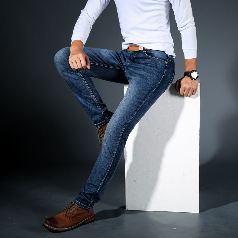 OWEN™ – JEANS O CHARAKTERZE